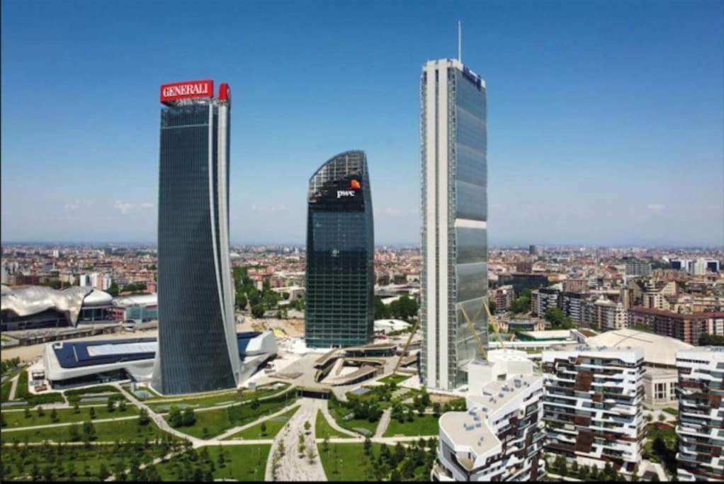 City Life Milan Apartment - Wi-Fi & Smart Tv Екстер'єр фото