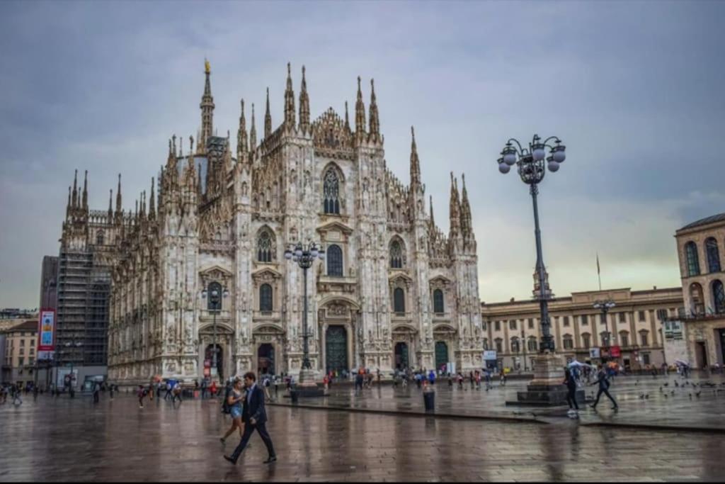 City Life Milan Apartment - Wi-Fi & Smart Tv Екстер'єр фото